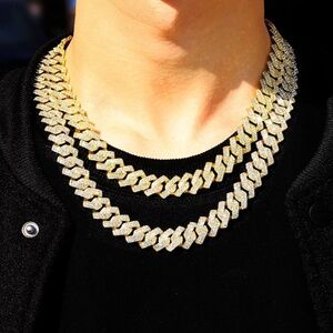 Men’s Cuban Link Gold Diamond Chain 20’ or 24’